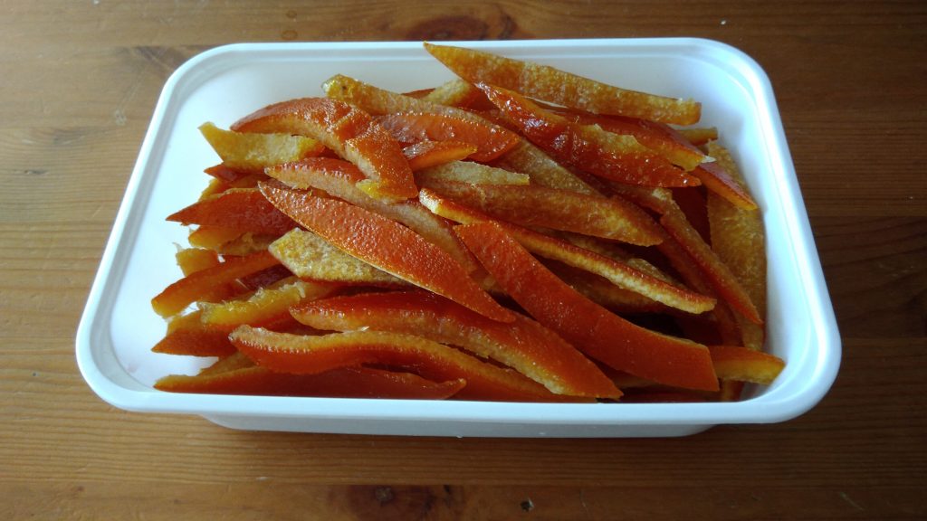 Mevrouw gasteetons maakt no waste sinaasappelen met de Instant Pot