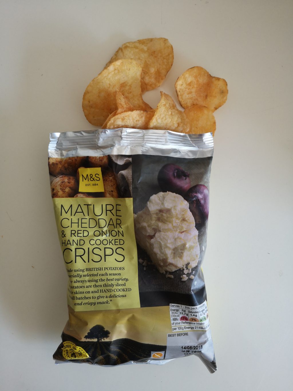 Chips van de week: Marks and Spencers Mature Cheddar